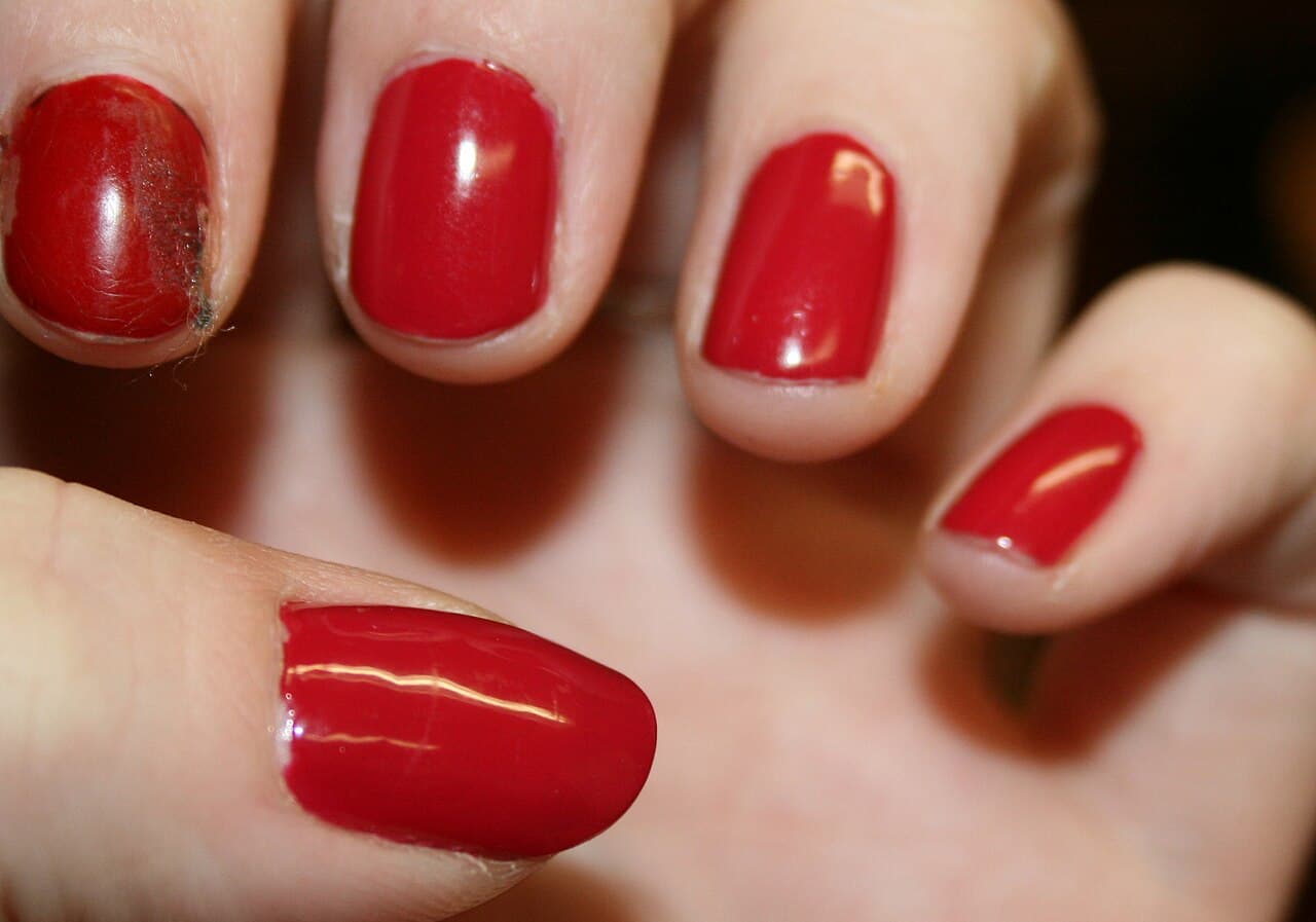 Manicura semipermanente